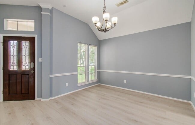 Photo - 6139 Rachels Ct