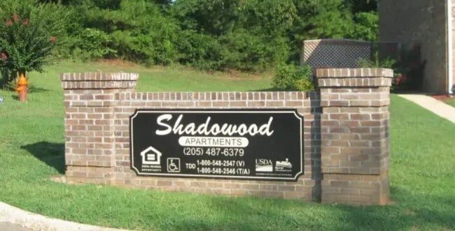 Photo - 380 Regal St