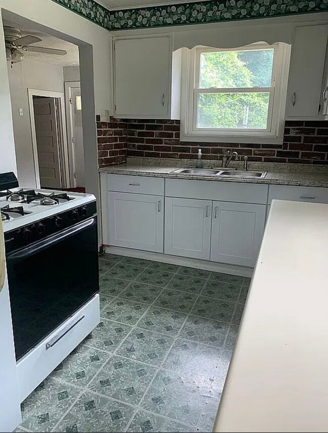 Photo - 1045 Paintertown Rd