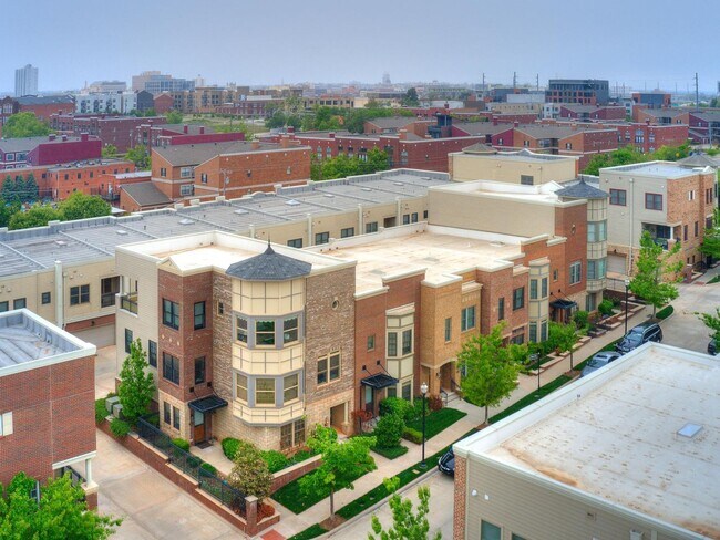 Photo - Beautiful Downtown OKC Townhouse