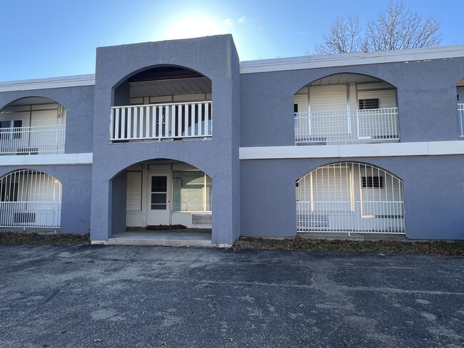 Building Photo - 1231 N Galena Ave Unit 215