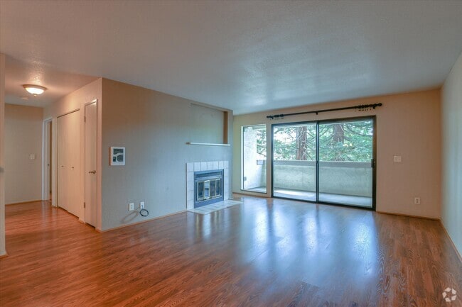 Building Photo - 39951 Fremont Blvd Unit 222 Rental