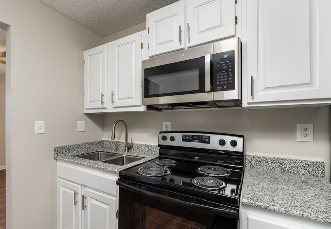 New Granite Countertops - Axis on Roan