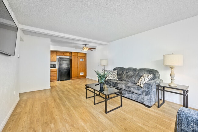 2BR, 2BA - 1100SF - Living Room/Dining Room