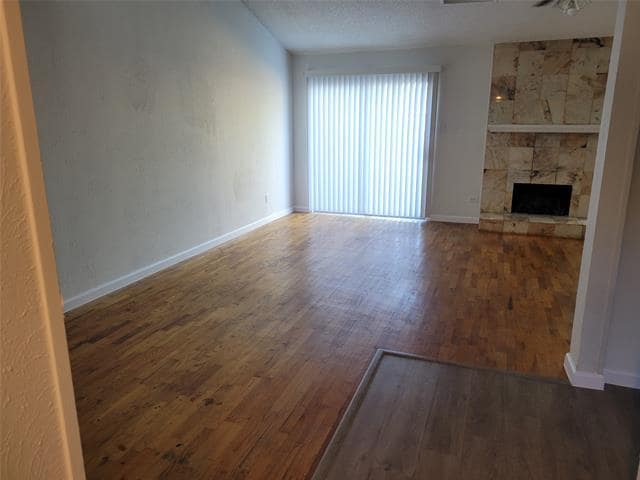 Photo - 3127 Willowbrook Ct