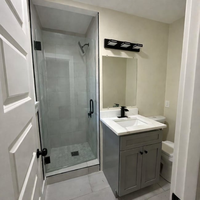 Photo - 619 Wilson Ct