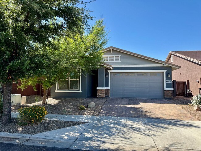 Photo - Beautiful 4 Bedroom Single Level Home Loca...