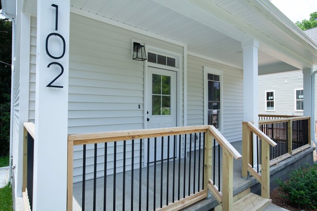 Brand New 3 Bedroom 2.5 Bath home just out... - Brand New 3 Bedroom 2.5 Bath home just out...