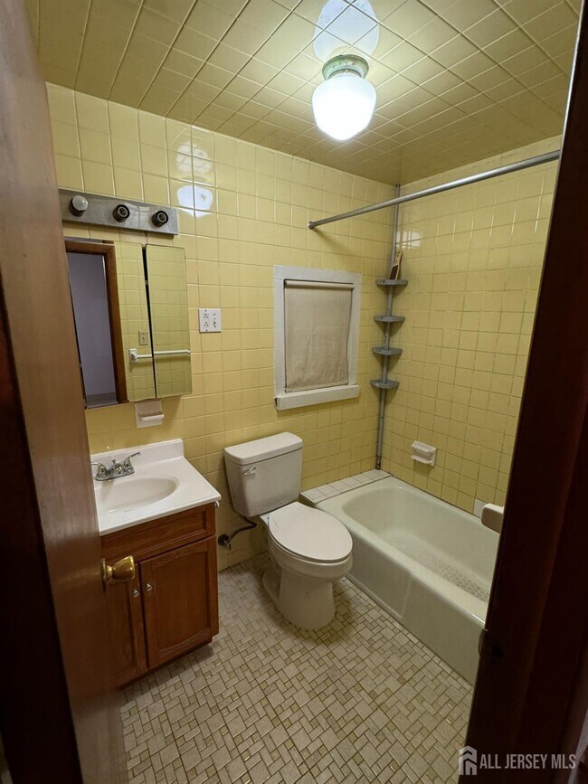 Photo - 113 McWhorter St Unidad 1