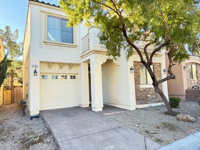 Building Photo - COZY 3 BEDROOM HOME IN 89147