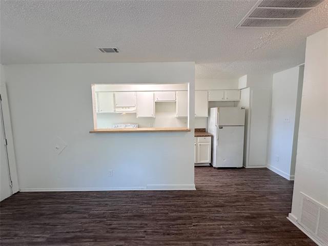 Photo - 5408 Helmick Ave