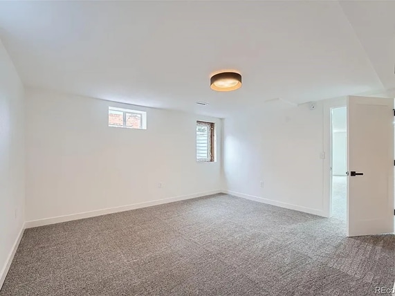 Photo - 340 W 6th Ave Unidad Garden Apartment