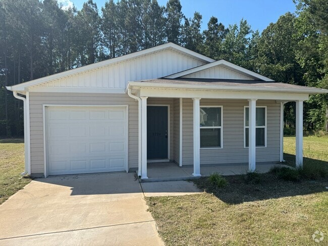 Building Photo - 4 Bedroom House in Hope Farm