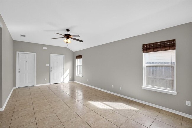 Photo - 1200 Brendon Lee Lane