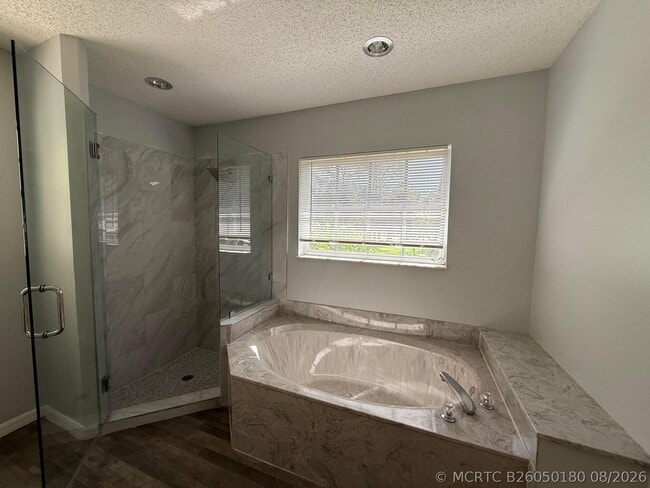 Photo - 5707 Silver Oak Dr