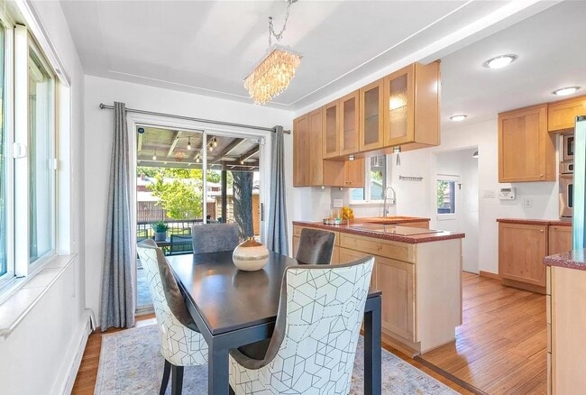 Photo - 5000 W 37th Ave