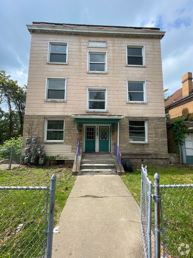 Building Photo - 228 Reifert St Unit 3 Rental
