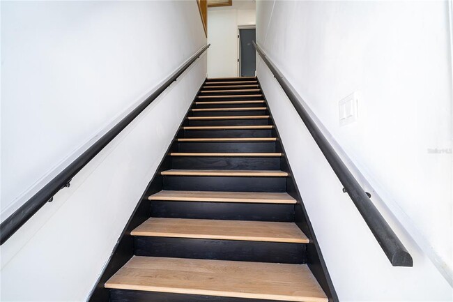 Photo - 421 W Fairbanks Ave