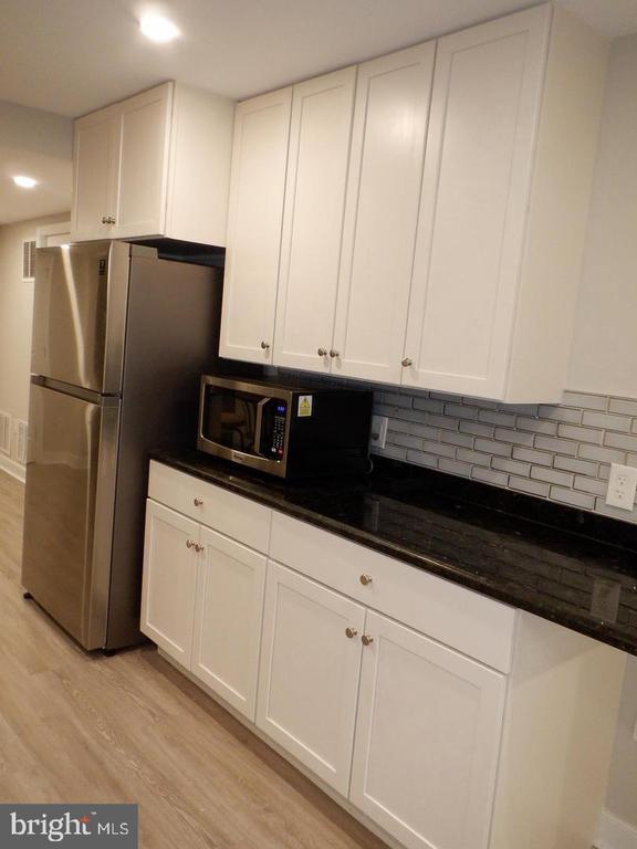 Photo - 830 Santmyer Dr SE