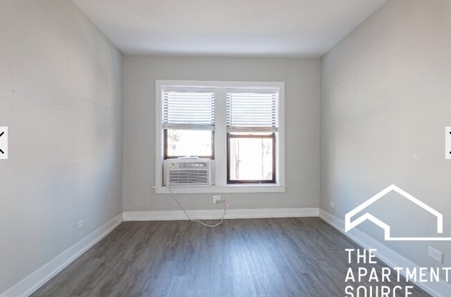 Building Photo - 703 W Brompton Ave