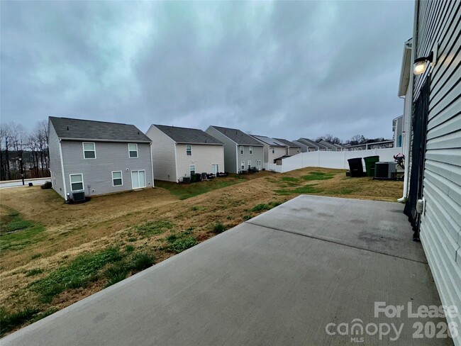 Photo - 8128 Derby Wood Ln