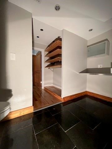 Photo - 566 Rankin St NE