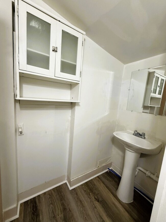 Photo - Charming 1 Bedroom, 1 Bath Bungalow