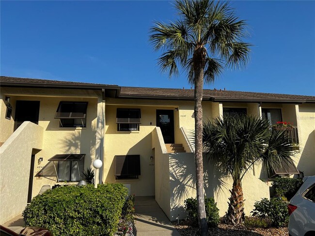 Building Photo - 4638 Longwater Chase Unit 94 Rental