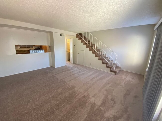 Photo - Spacious Townhome