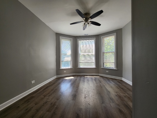 Photo - 7308 S Kenwood Ave Unidad 2