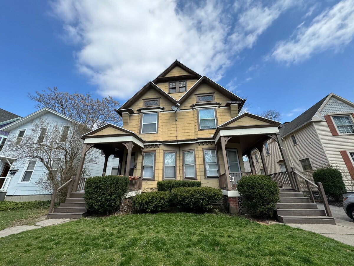 Photo - 46-48 Harlem