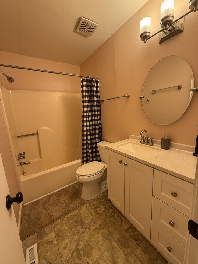 Photo - Single-Level 2 Bed, 2 Bath Duplex Near Percy Priest Lake with Lawn Care Included
