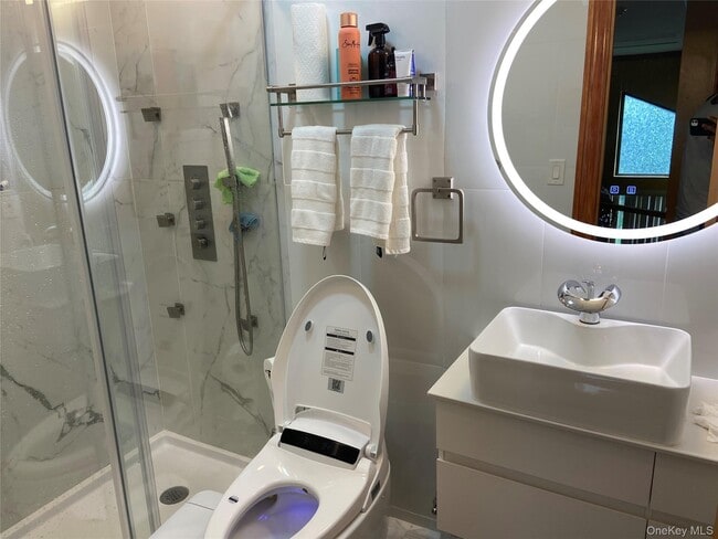 Photo - 52 Oakwood Ct