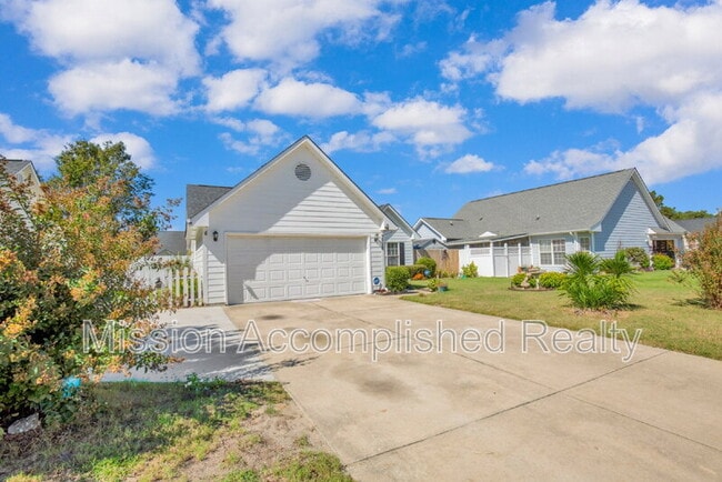 Photo - 3918 Red Oak Dr