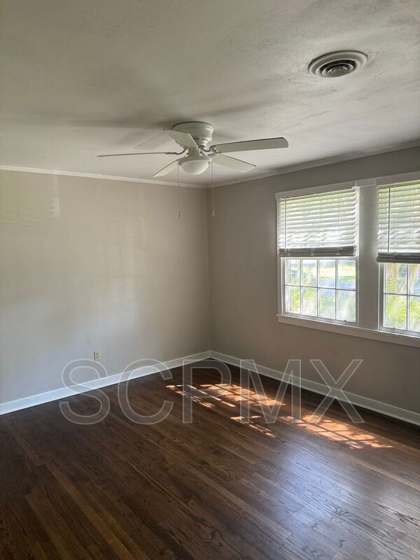 Photo - 5017 Baylor St