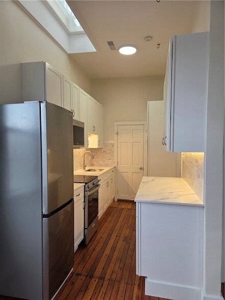 Photo - 32 Farewell St