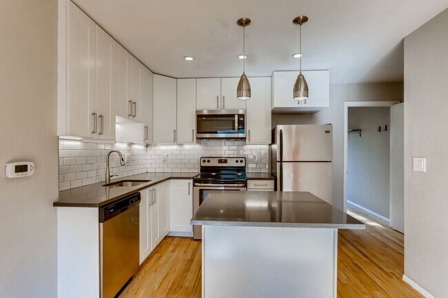 Photo - Charming Downtown Boulder Unit Steps from Pearl Street-Available August 1!