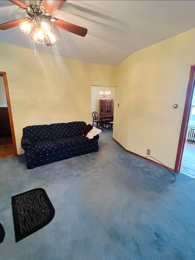 219 W Main St Unit 1st Floor
