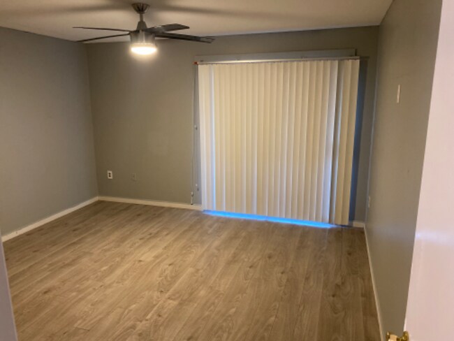 Photo - 3331 W Del Monico Ln