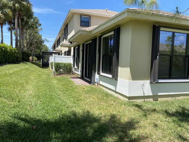 Photo - 10031 W Villa Cir