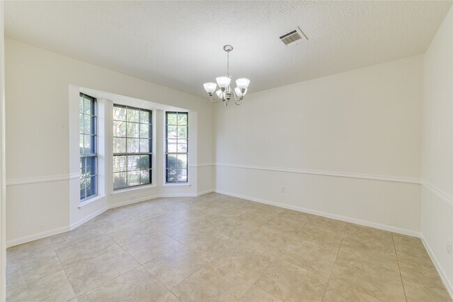Photo - 18318 Ella Blvd