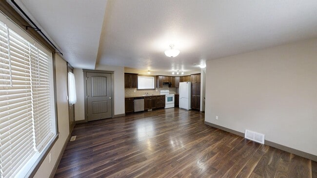 Photo - 11246 75a Ave