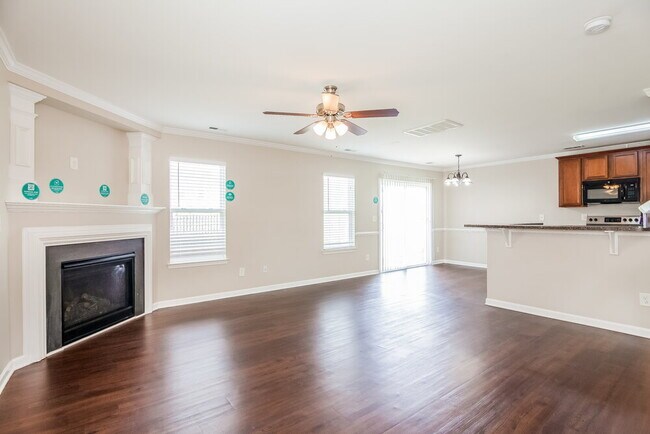 Photo - 2913 Westbury Ct