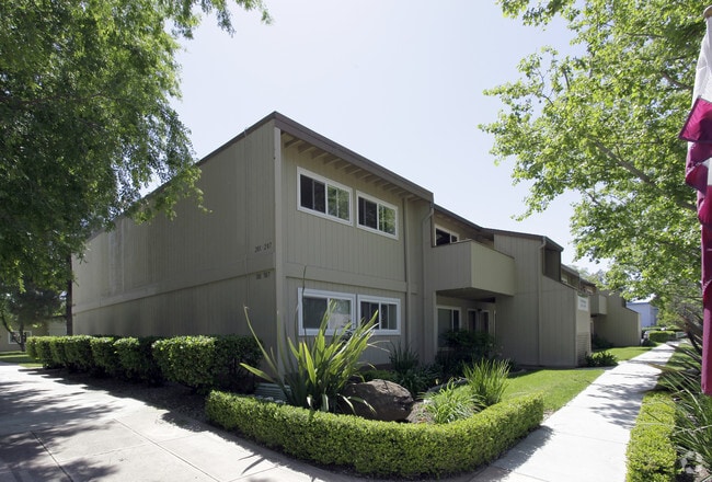 Building Photo - Aggie Square Apartments