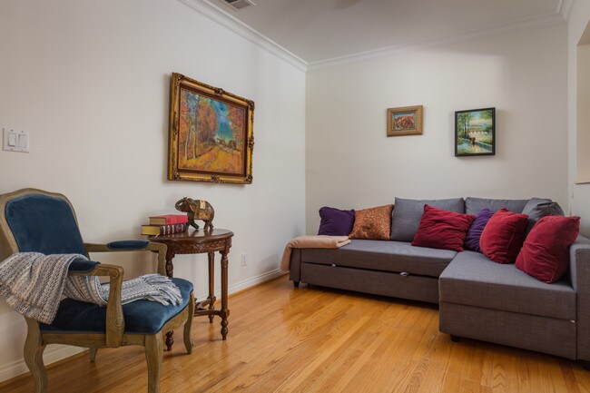 Photo - 2906 N Myers St