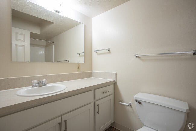 Arbor Lakes Apartments
