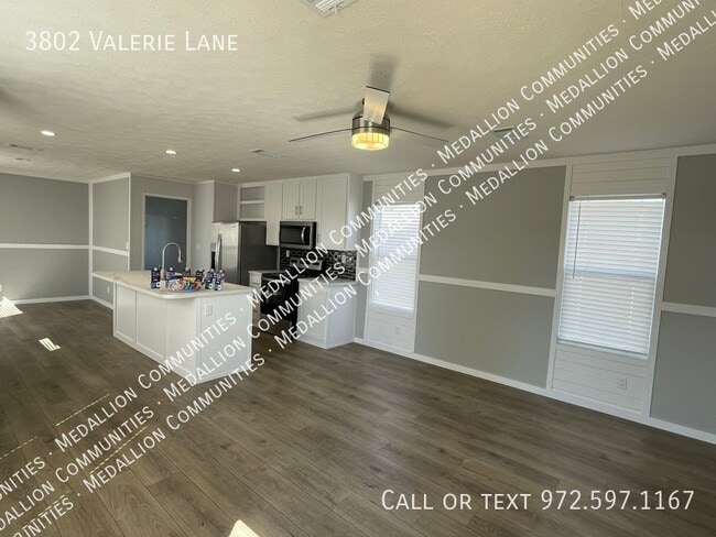 Photo - 3802 Valerie Ln