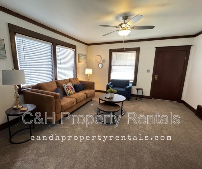 Photo - 113 Alderson Ave