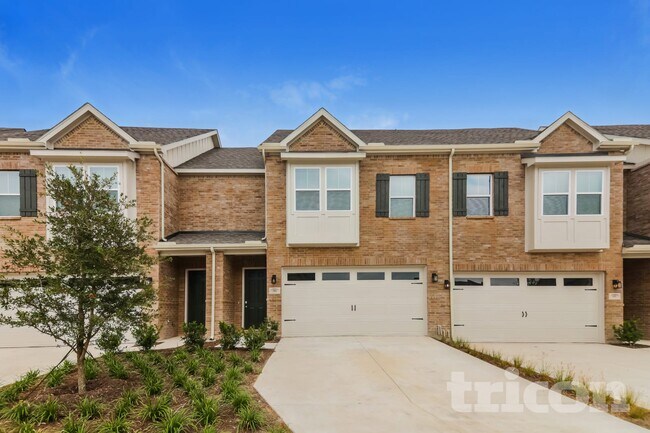 Photo - Tricon Garland