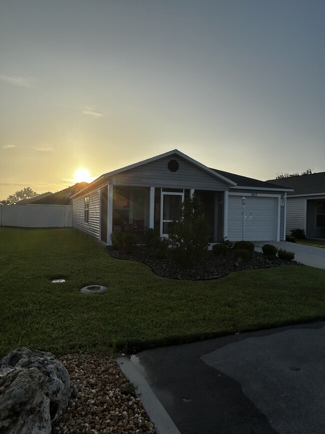 Cool front with sunset on the backside - 4823 Angela Ave House